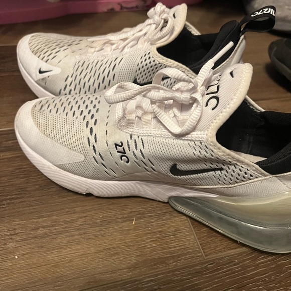 women’s nike air max 270’s - Picture 2 of 2